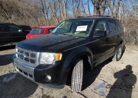 2012 Ford Escape Limited z USA, uszkodzony, nr VIN 1FMCU0E7XCKB44134